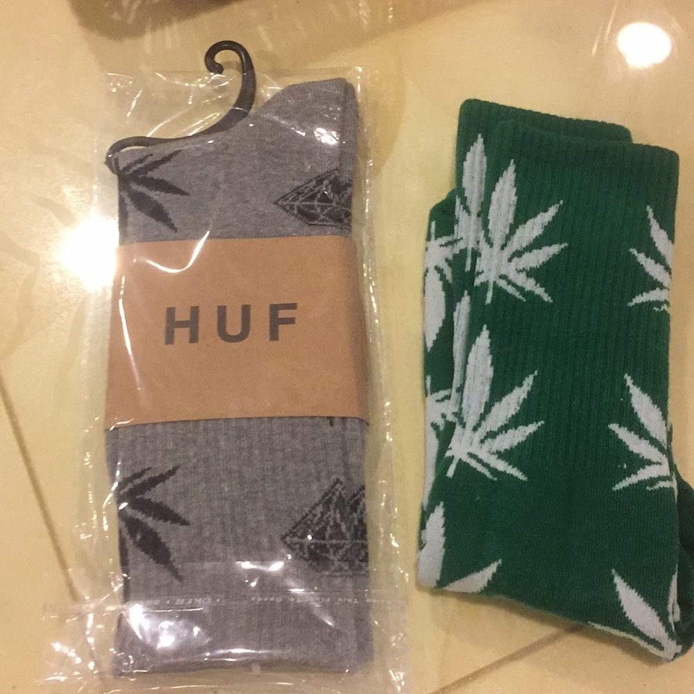 HUF socks